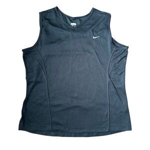 Nike Women’s Black Sleeveless Fitted Muscle Tee